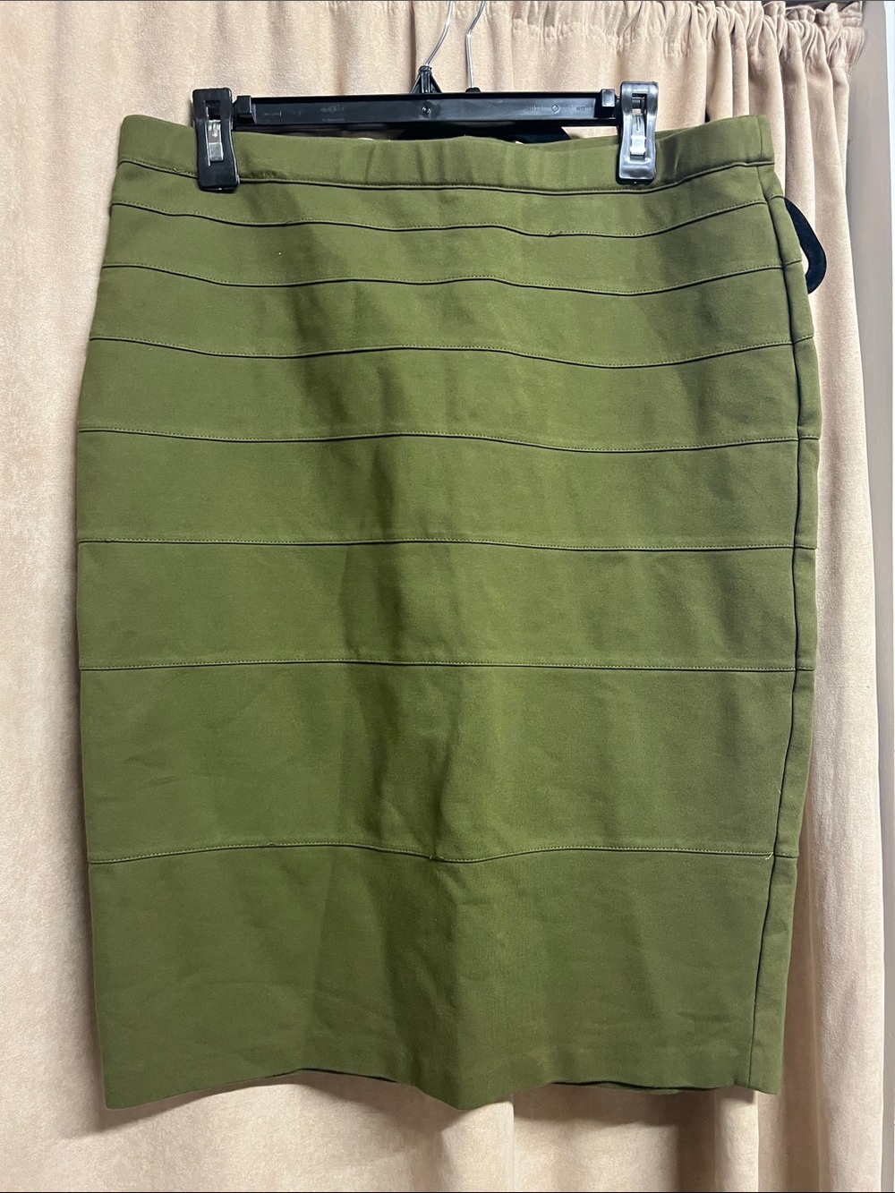 Thalian Olive Green Pencil Skirt